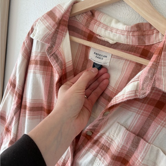 AE Plaid Button-Up Shirt for Women - Picture 5 of 6